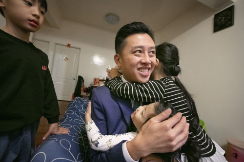 林智堅市長獲得孩子熱烈歡迎